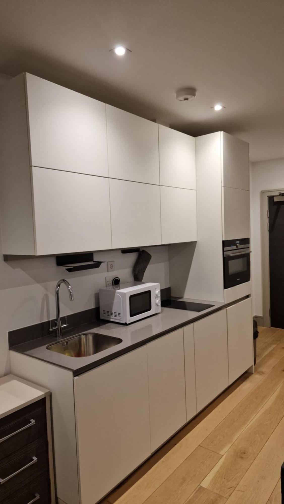 London City Apartment 일링 외부 사진